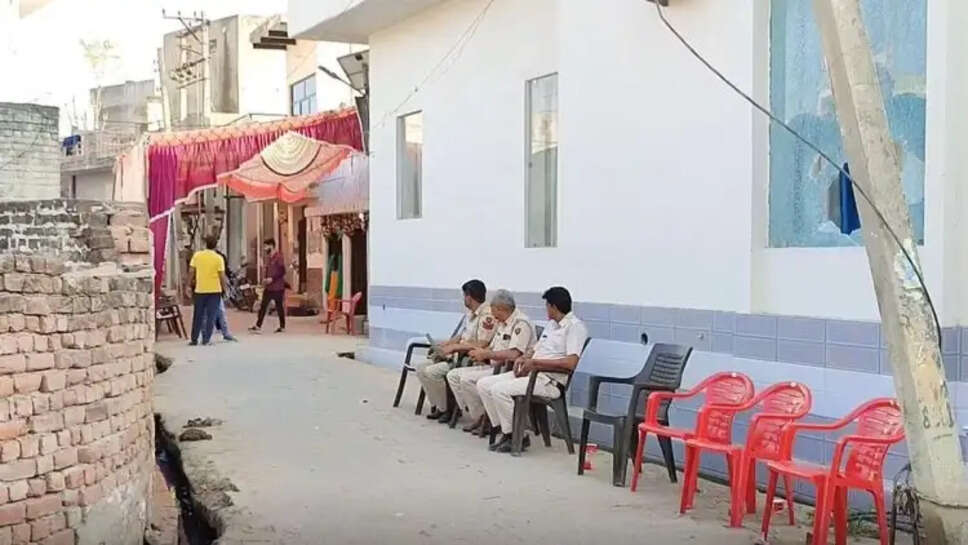 रेवाड़ी में युवती की शादी से पहले पड़ोसियों में खूनी संघर्ष, शीशा टूटने को लेकर हुआ विवाद
