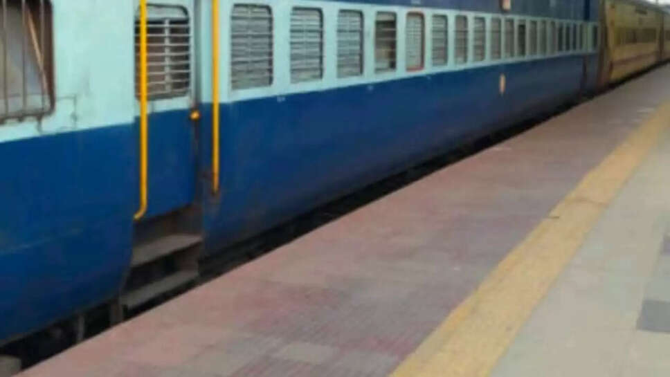 Kisan and Gorakhdham Express